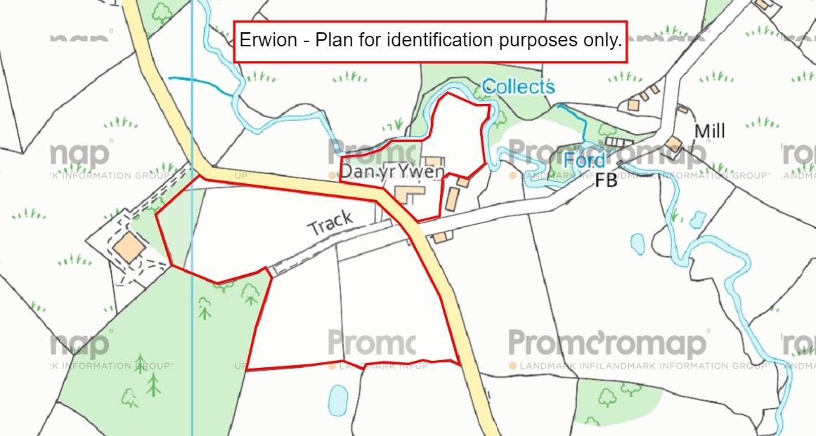 Land Small Holding Ffaldybrenin, Ffarmers, Llanwrda